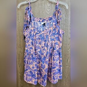 NWT, Universal Thread ruffle floral tank top, Large